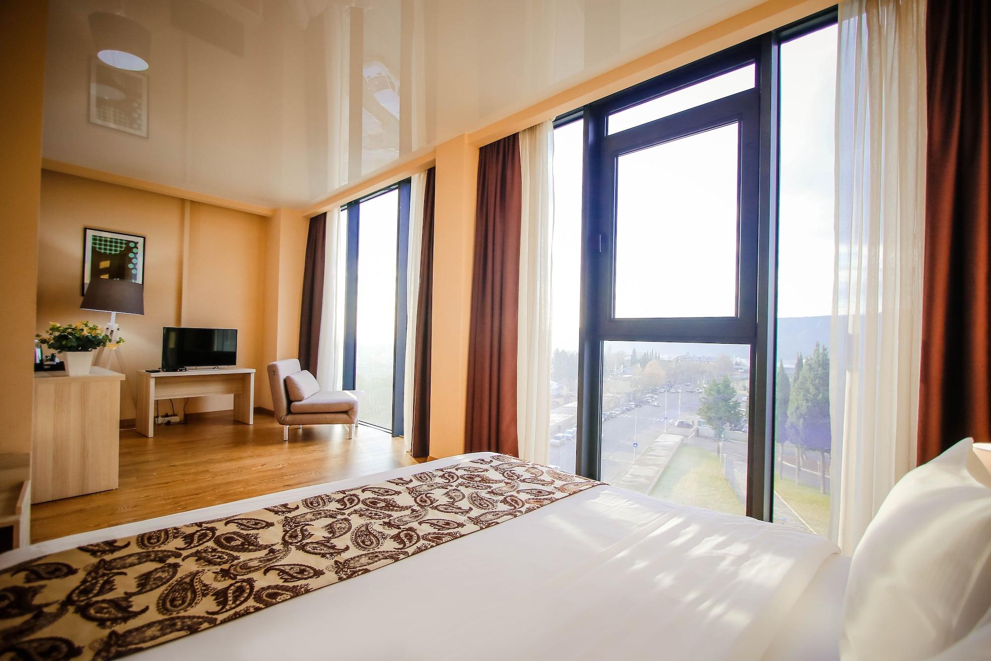 Iveria Inn Hotel Tbilisi Eksteriør billede