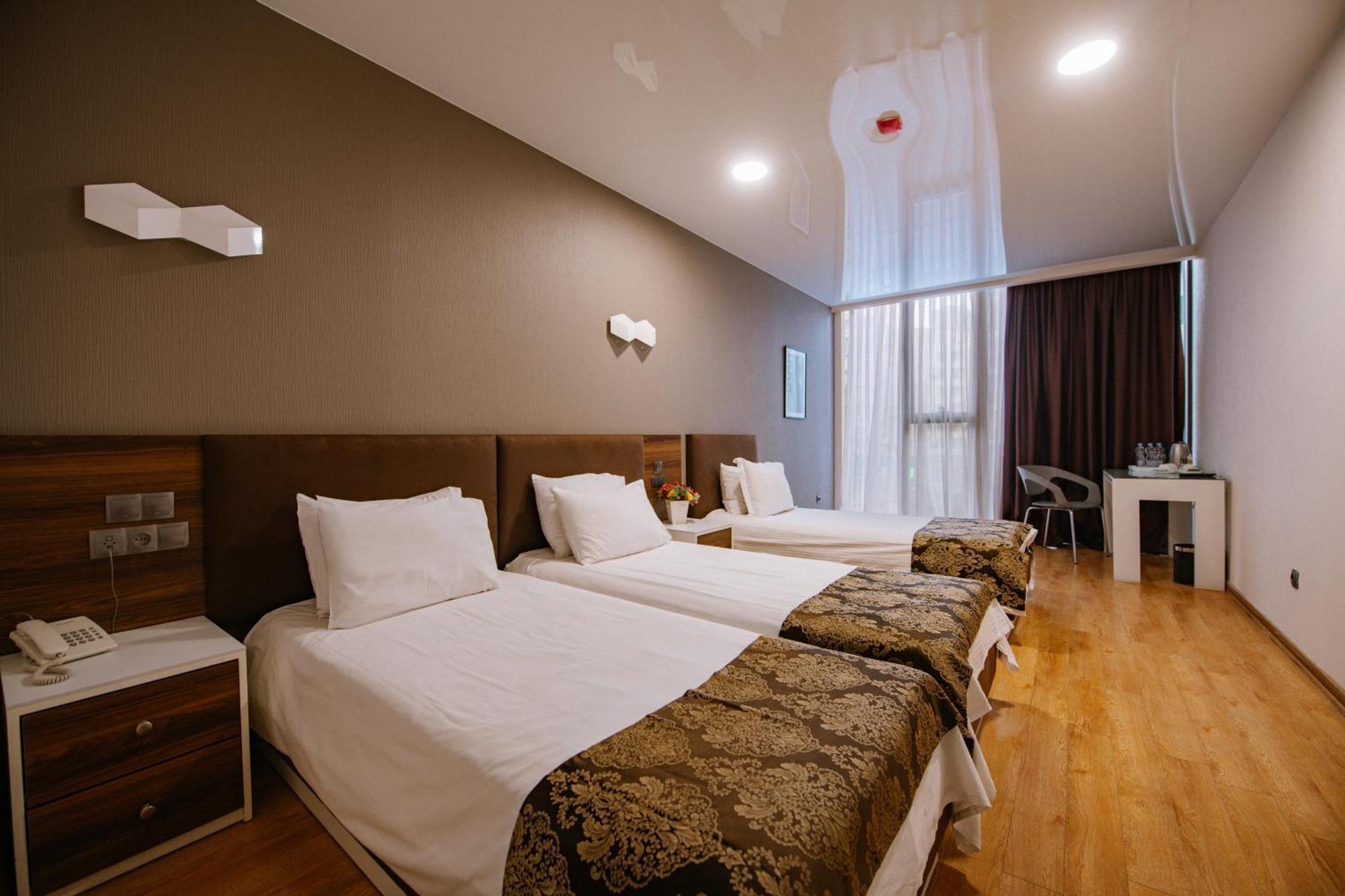 Iveria Inn Hotel Tbilisi Værelse billede